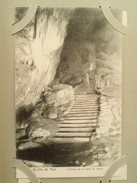 /Belgium/Places/BE_Place_1900-1949_Caves. Grotte de Han. Entree de la Salle du Dome.jpg